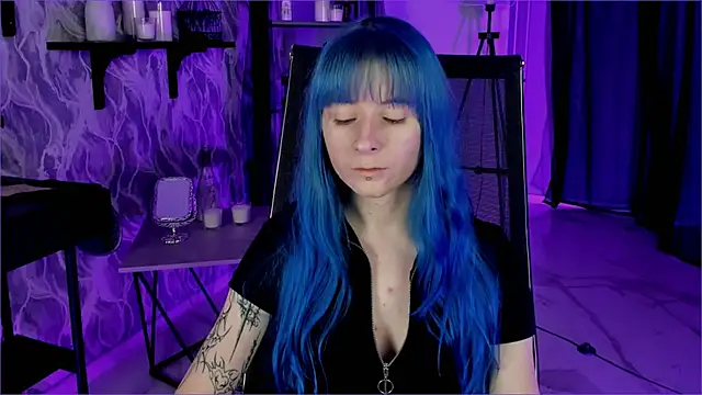 Snapshot of LexiWenford chatting on September 18, 3:05 am LexiWenford online show from September 18, 3:05 am
