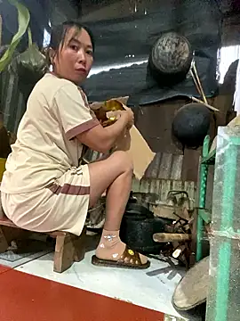 Linaannn online show from January 7, 11:52 pm