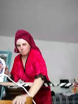 CoddessCrystal online show from October 18, 1:03 pm