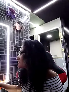 JanethPowell online show from September 21, 4:00 am