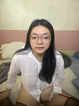 liu195874 online show from February 14, 7:32 am
