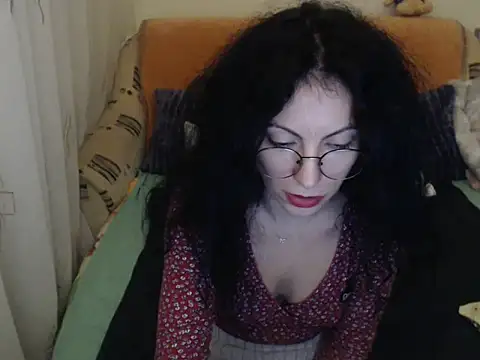 Emmatoo online show from December 1, 10:34 pm