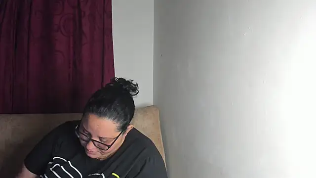 tetasgrandes karol online show from October 21, 2:37 am