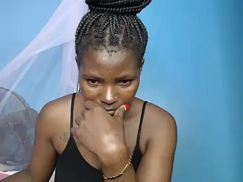 TrishaKalid online show from November 12, 4:16 pm