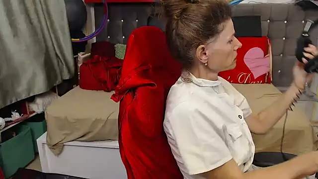 kellyterapy online show from October 10, 6:24 pm