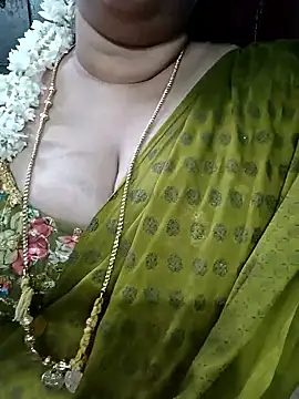 ashikaa r online show from January 16, 9:00 pm