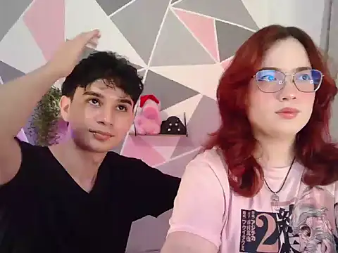 AndrewAnndCherry online show from December 23, 12:47 am