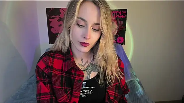 aviva faith online show from April 10, 6:25 pm