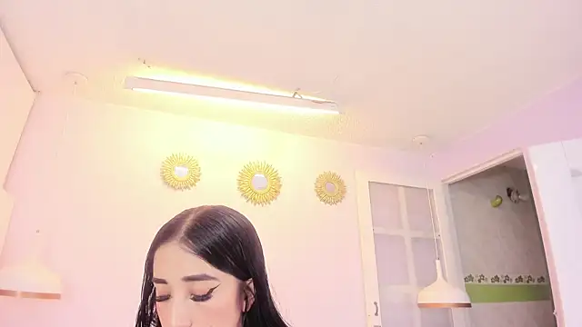 Snapshot of kaory_azumi chatting on October 20, 6:33 pm kaory azumi online show from October 20, 6:33 pm