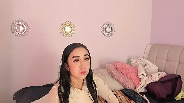 kaory azumi online show from February 3, 7:07 pm