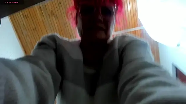 Salomeediaz  online show from October 17, 9:18 pm