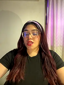 KathyGonzalez online show from September 15, 5:20 pm