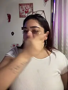 KathyGonzalez online show from October 28, 11:05 am