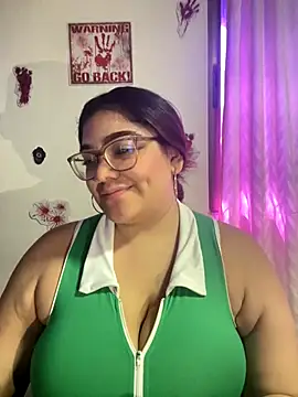 KathyGonzalez online show from October 19, 1:46 pm