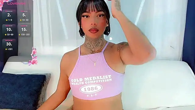 laura sweett120 online show from March 28, 4:23 am