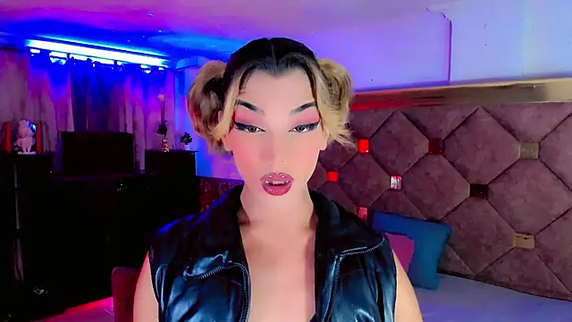 the-horus-girl online show from October 4, 11:09 pm