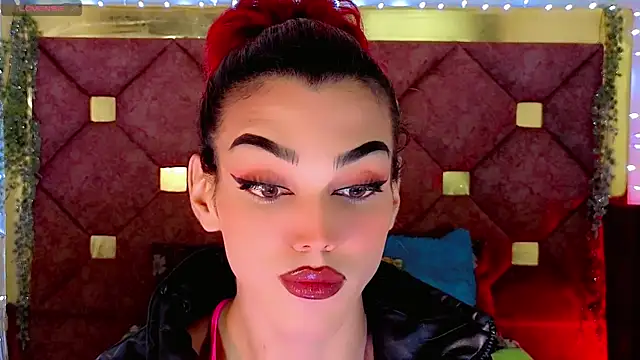 the-horus-girl online show from March 31, 8:47 am