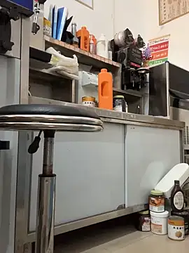 andii-1 online show from September 26, 3:59 am