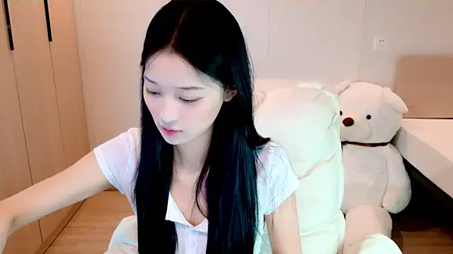 Snapshot of Xueb_J chatting on September 10, 7:19 am Xueb J online show from September 10, 7:19 am