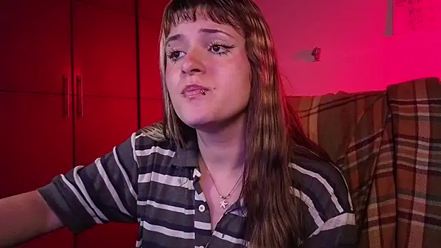 NEXT DOOR GIRL  online show from November 28, 12:35 am