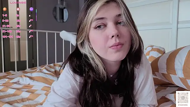 Vanessa Walters online show from February 15, 7:51 am