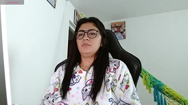 danna peterson1 online show from February 20, 8:09 pm