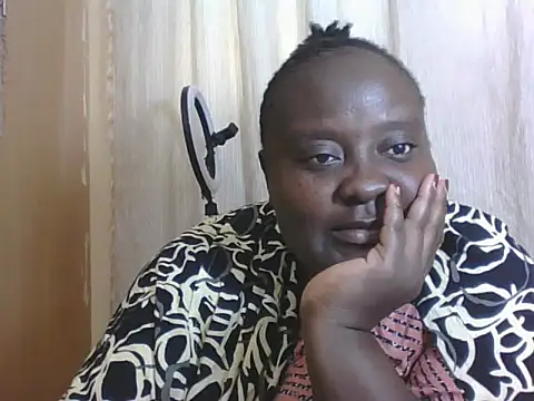Snapshot of Hotwife8 chatting on September 20, 10:46 am Hotwife8 online show from September 20, 10:46 am