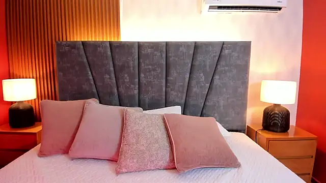 Ada  lee  online show from November 16, 1:29 am