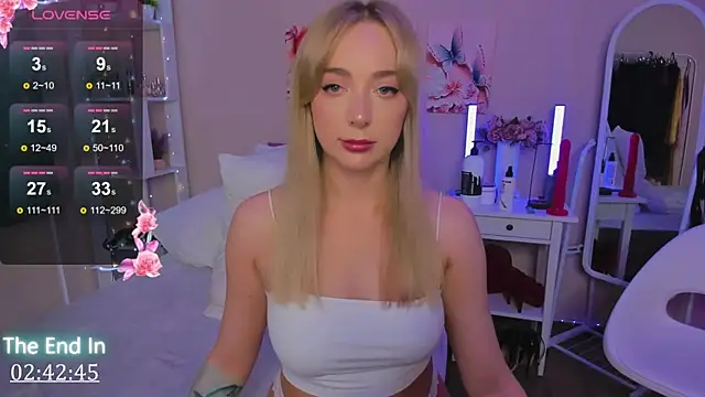 MissLisaX online show from October 23, 10:10 am