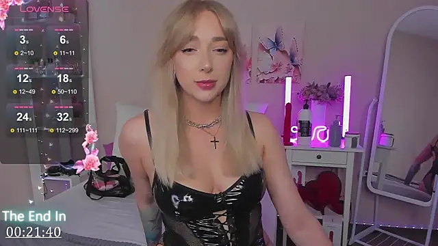 MissLisaX online show from September 9, 1:33 pm