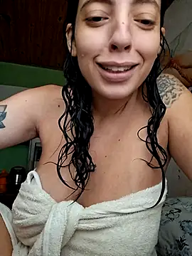 Sweet-diamondxxx online show from October 31, 2:32 pm