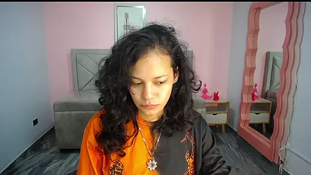 Tyna ch online show from June 1, 1:02 pm