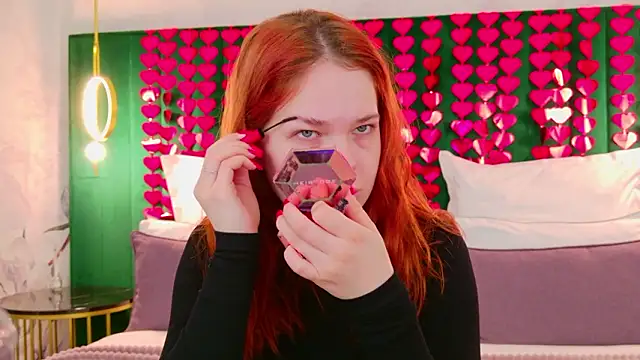 DeniseReese online show from February 11, 2:58 am