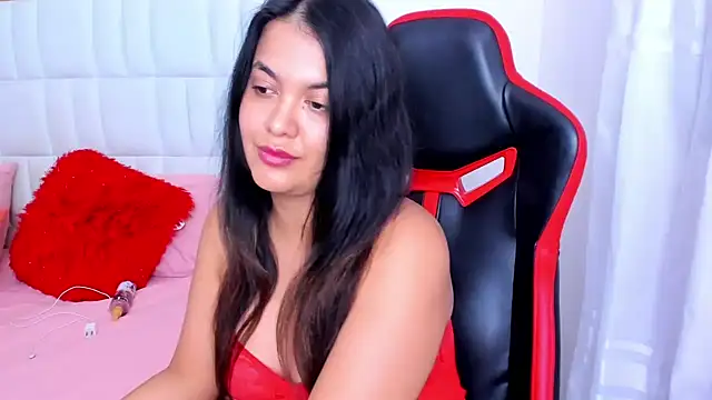 Snapshot of MadelineJackson chatting on September 14, 4:21 am MadelineJackson online show from September 14, 4:21 am