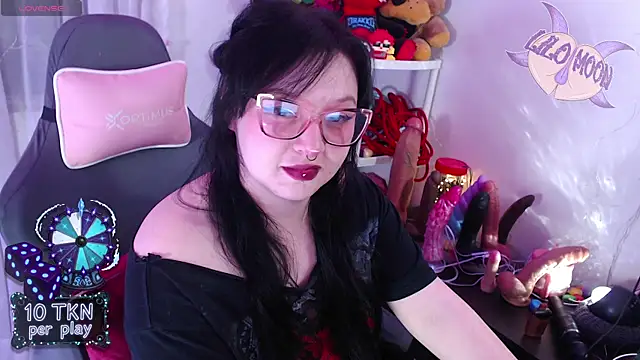 LiloMoon69 online show from January 11, 2:38 am