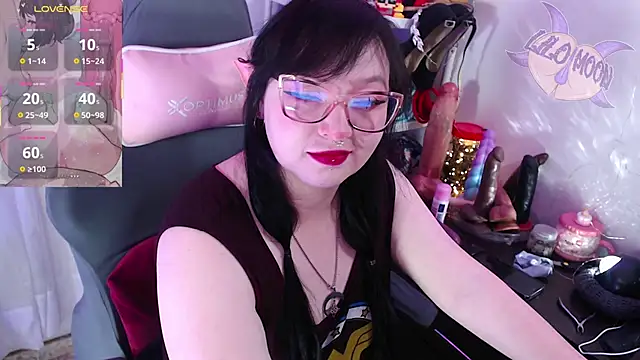 LiloMoon69 online show from October 9, 12:31 pm