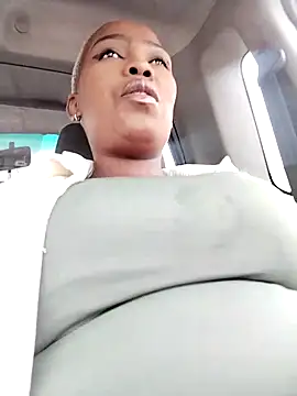Snapshot of CuteBootyBae chatting on September 27, 11:06 am CuteBootyBae online show from September 27, 11:06 am