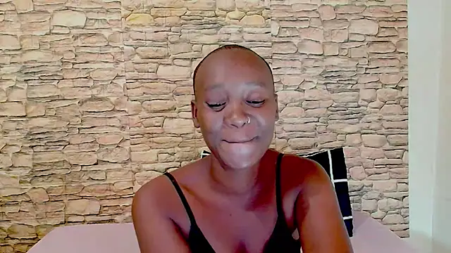 EbonyOlive69 online show from April 8, 5:48 pm