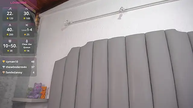 luccy21  online show from April 24, 3:48 pm