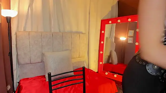 wini fer online show from January 10, 2:11 pm