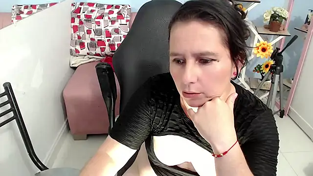 victoria jones online show from September 15, 1:41 pm