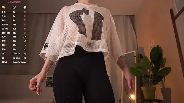 brendacom online show from November 19, 4:29 pm