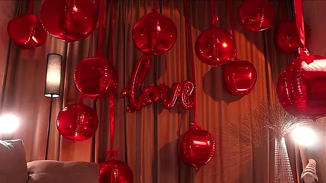 Adelheidd online show from February 14, 9:11 am