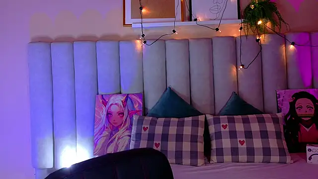 AmbarHills 1 online show from October 25, 12:24 pm