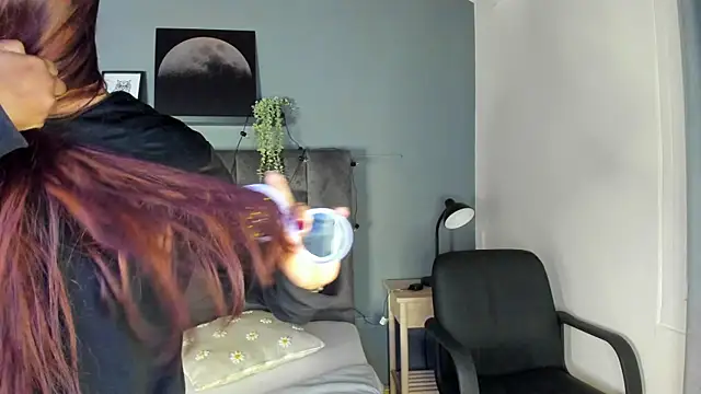 AbbyWathson online show from December 3, 11:34 am