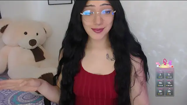 Snapshot of Suzanne_abbey chatting on October 21, 10:14 pm Suzanne abbey online show from October 21, 10:14 pm