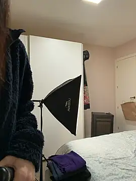 SOFIASWEETSECRETT online show from February 8, 8:12 pm