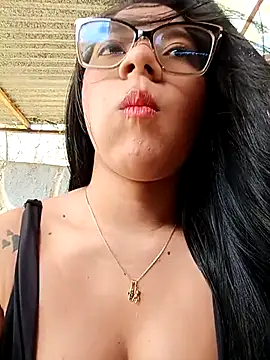 Snapshot of -VICKKY chatting on September 25, 2:05 pm -VICKKY online show from September 25, 2:05 pm