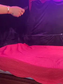 Baby-Lunaa online show from February 25, 8:40 pm