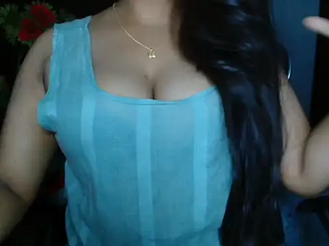 RaishaSEXY online show from May 26, 6:18 pm
